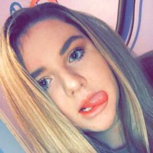 Meet your Posher, Mackenzie